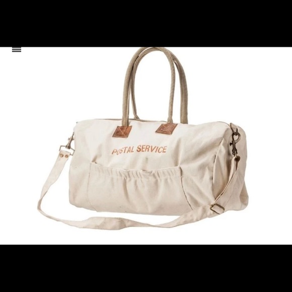 The Gibson by Barrel Shack - Picture 2 of 3